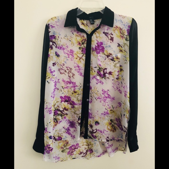 Forever 21 Womens Blouse Size Medium White Black Purple Floral Button Up Top - Picture 1 of 4